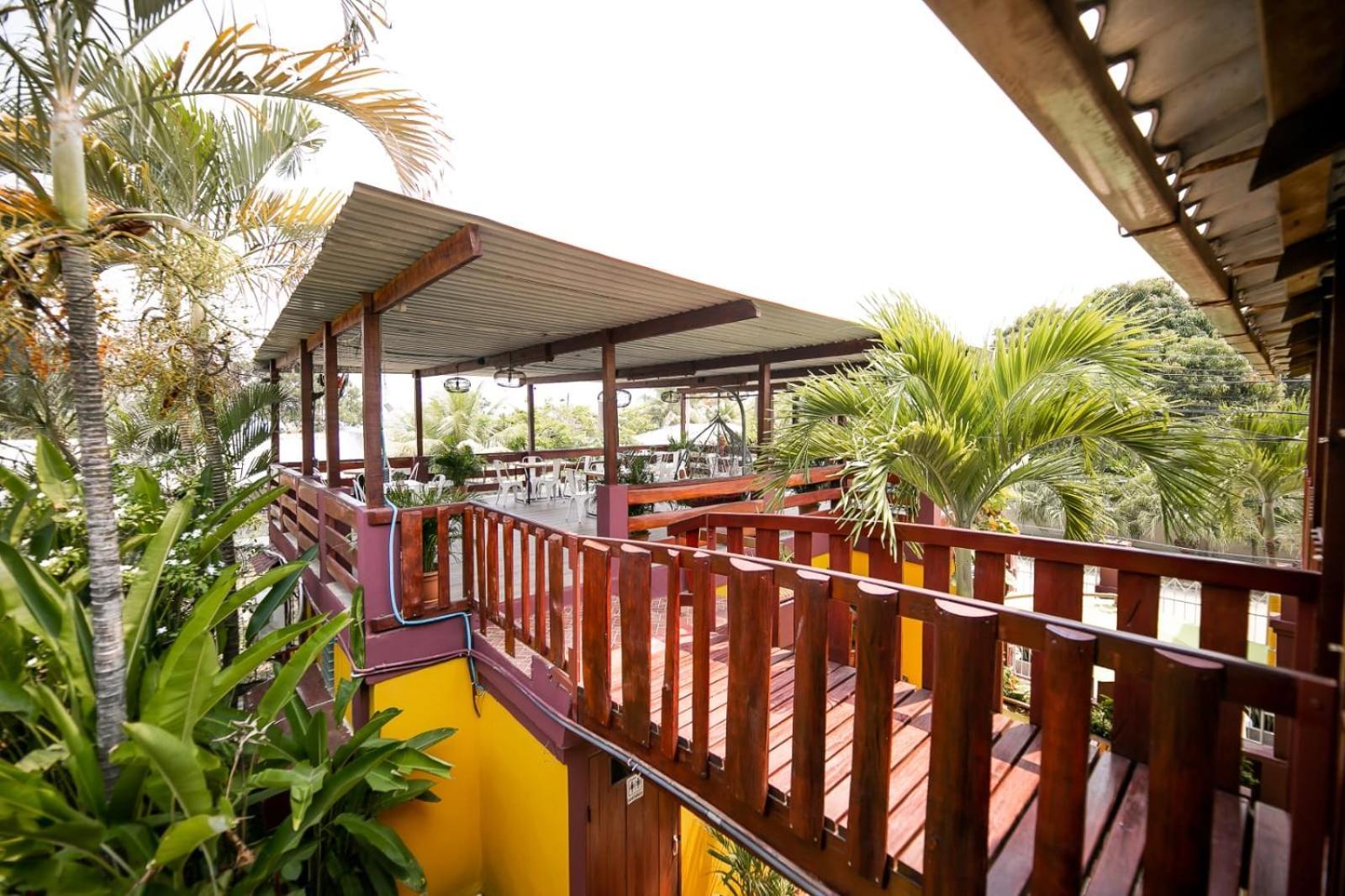 Hotel Bahia เตลา ภายนอก รูปภาพ